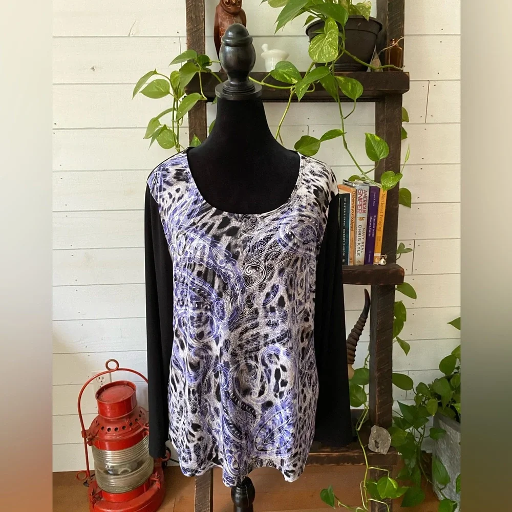 Chico’s: Black, White & Blue Paisley Pattern Blouse